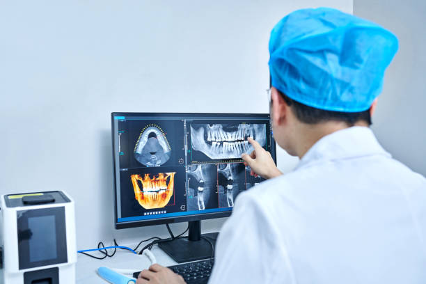 Best Cosmetic Emergency Dentistry in Suncoast Estates, FL